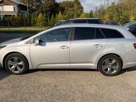 Toyota Avensis, 2.0 l., Универсал