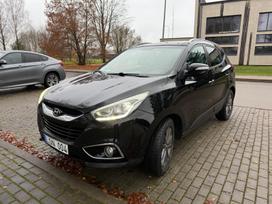 Hyundai ix35, 1.7 l., off-road / crossover