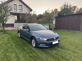 Volkswagen Passat, 1.8 l., saloon / sedan