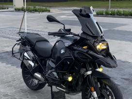 BMW R 1250 GS Adventure 1250cc, kruīza / touring