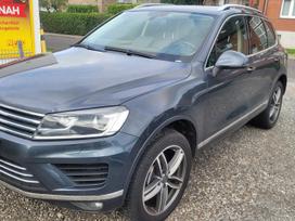 Volkswagen Touareg, 3.0 l., Внедорожник / Кроссовер