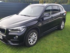 BMW X1, 2.0 l., off-road / crossover
