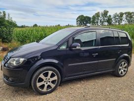 Volkswagen Cross Touran, Dalys ☎️, dalimis