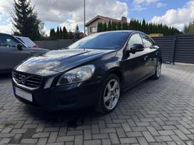 Volvo S60, 2.0 l., saloon / sedan