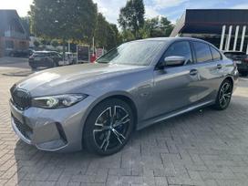 BMW 330, 2.0 l., sedanas