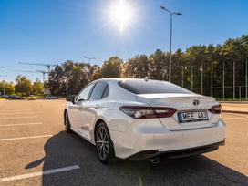 Toyota Camry, 2.5 l., sedanas