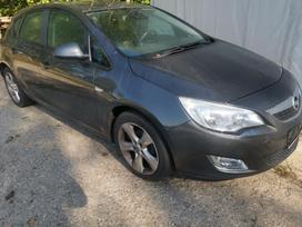 Opel Astra Opel astra j 1 3 70 kw dalimis spalvos kodas z177