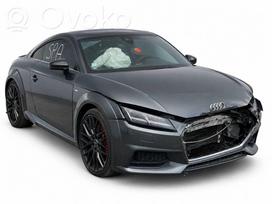 Audi TT dalimis. Balticera MB automobilių