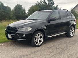 BMW X5, 4.8 l., off-road / crossover