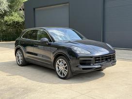 Porsche Cayenne, 4.0 l., visurgājējs / krosovers
