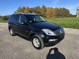 SsangYong Rexton, 2.0 l., Внедорожник / Кроссовер