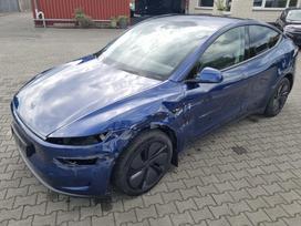 Tesla Model Y, 82 kWh, visureigis / krosoveris