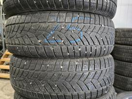 Goodyear, žieminės 215/60 R17