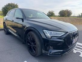Audi e-tron, 71 кВт·ч, Внедорожник / Кроссовер