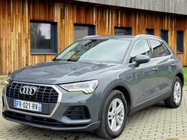 Audi Q3, 1.5 l., off-road / crossover