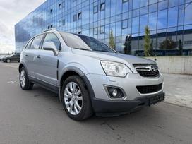 Opel Antara, 2.2 l., off-road / crossover