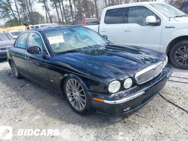 Jaguar XJ8 Parduodamas dalimis 4 2 2003 2009 4 2 l 219 kw spalvo