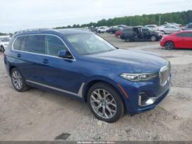 BMW X7, 3.0 l., off-road / crossover