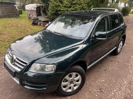 Volkswagen Touareg, 3.0 l., off-road / crossover