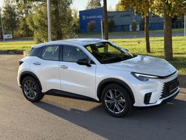 Lexus LBX, 1.5 l., Внедорожник / Кроссовер