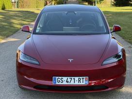 Tesla Model 3, 82 kWh, hatchback