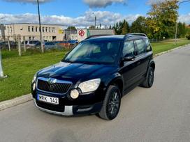 Skoda Yeti, 1.8 l., off-road / crossover