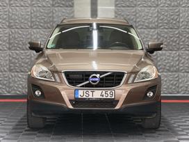 Volvo XC60, 2.4 l., off-road / crossover