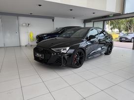 Audi RS 3, 2.5 l., sedanas