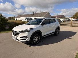 Hyundai Tucson, 1.7 l., off-road / crossover