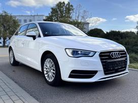 Audi A3, 1.6 l., hatchback