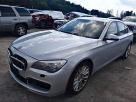 BMW 740, 3.0 l., saloon / sedan