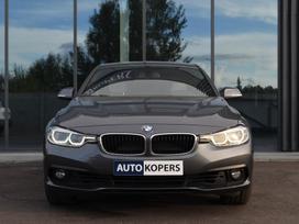 BMW 330, 2.0 l., Седан