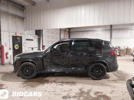 BMW X5, Black Sapphire Metallic (475), Bmw x5 m50i 4 4l awd 2020 metų jav automobilio dalys spalvo
