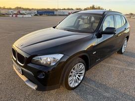 BMW X1, 2.0 l., Внедорожник / Кроссовер