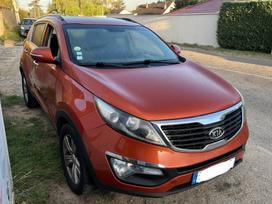 Kia Sportage, 1.7 l., Внедорожник / Кроссовер