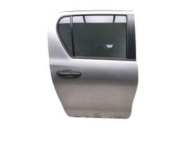 Toyota Hilux двери