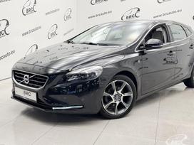 Volvo V40, 1.6 l., hatchback