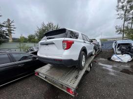 Ford Explorer dalimis. 2 3 rwd nedidele rida automobiliai iš usa didelis
