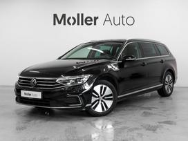 Volkswagen Passat, 1.4 l., Хэтчбек