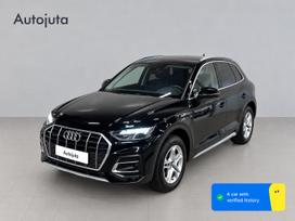 Audi Q5, 2.0 l., off-road / crossover