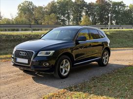 Audi Q5, 3.0 l., off-road / crossover