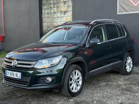 Volkswagen Tiguan, 2.0 l., off-road / crossover