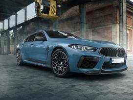 BMW M8, 4.4 l., sedanas