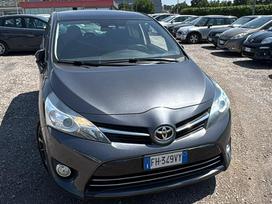 Toyota Verso, 1.6 l., Минивэн