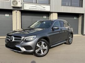 Mercedes-Benz GLC220, 2.1 l., off-road / crossover