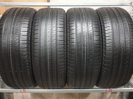Pirelli Scorpion Zero All Season, winter 255/55 R20
