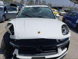 Porsche Macan, 2.0 l., off-road / crossover