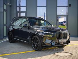 BMW X7, 3.0 l., off-road / crossover
