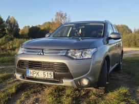 Mitsubishi Outlander, 2.0 l., visurgājējs / krosovers