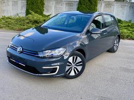 Volkswagen Golf, 36 kWh, hatchback